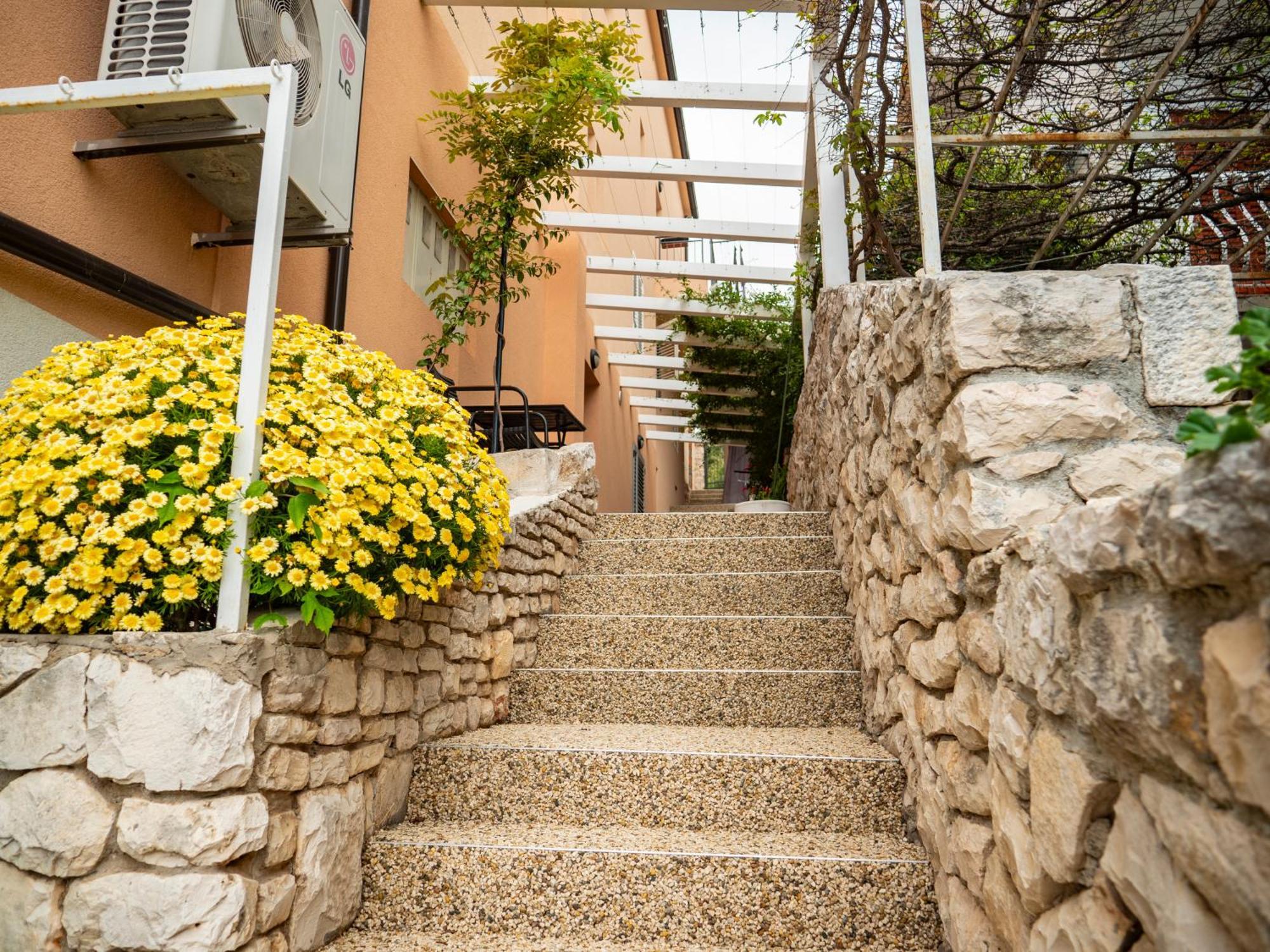 Apartment Jelka- Center Of Hvar Town Buitenkant foto